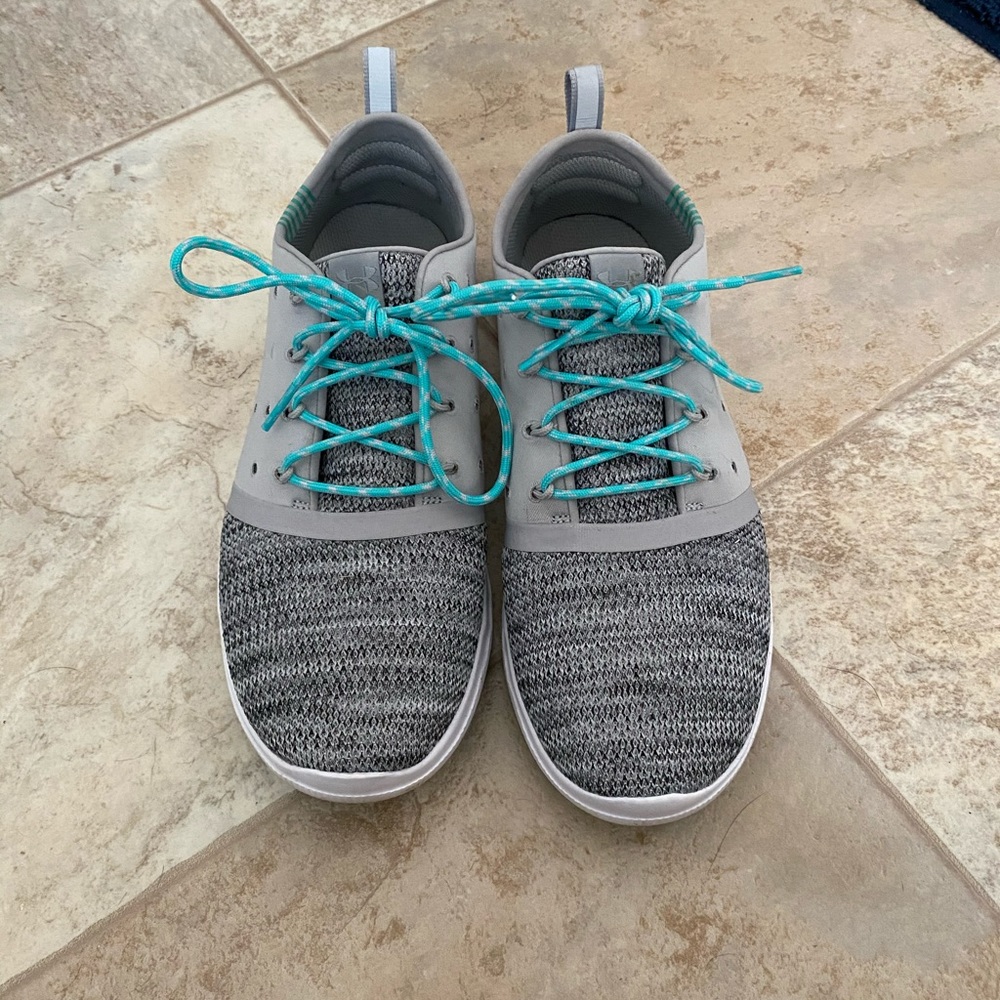 Under Armour Charged 24/7 shoes